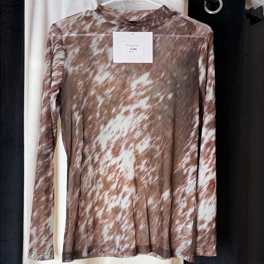 Elegant Brown and White Patterned Blouse